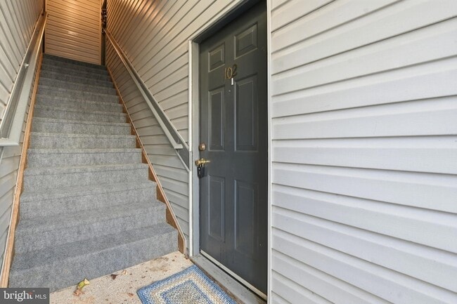 Photo - 9212 Azure Ct Unidad 102