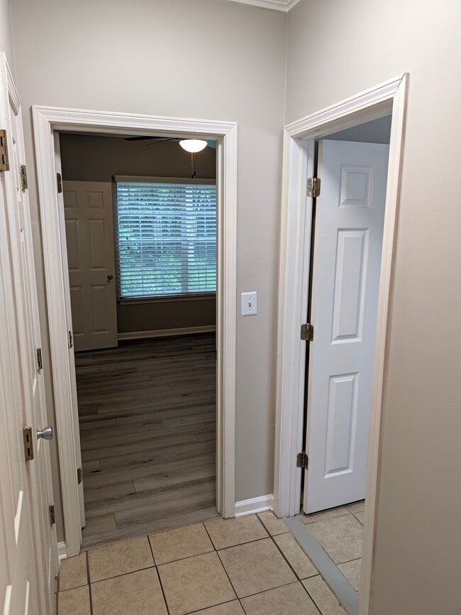 5106 Walden Park Dr Unit Walden Park Condo