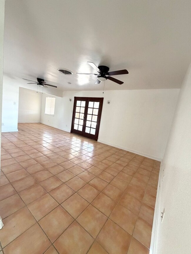 Photo - Newly Remodeled 3 Bedroom 2 Bathroom Home