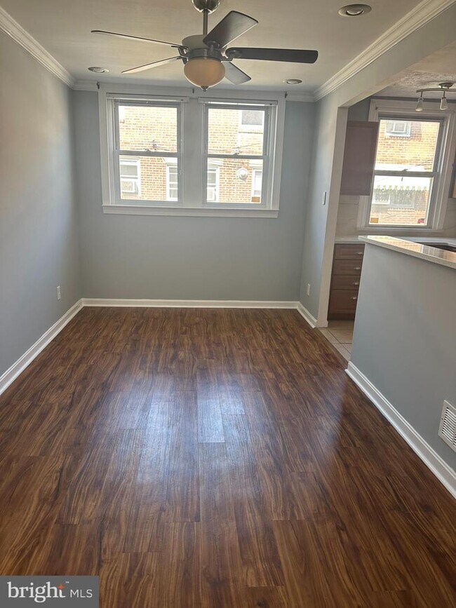 Photo - 4511 Vista St