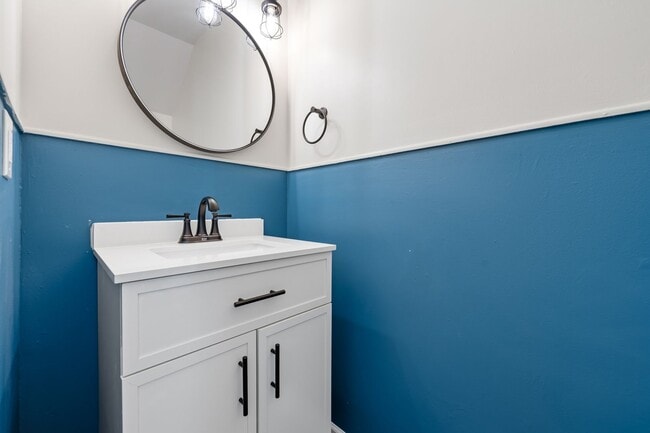 Photo - 2509 Stadium Dr