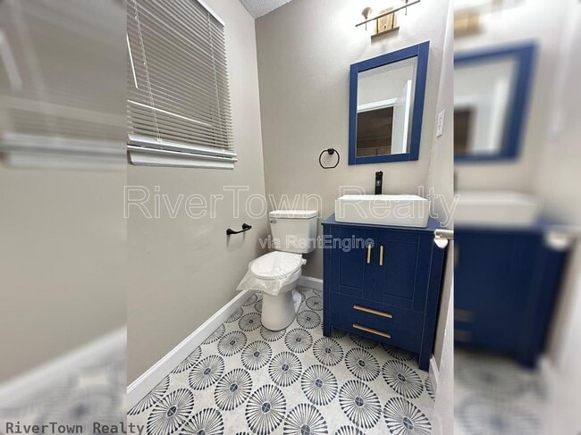 Photo - 1176 Railton Rd