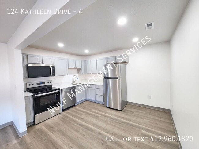 Building Photo - 124 Kathleen Dr Unit 4