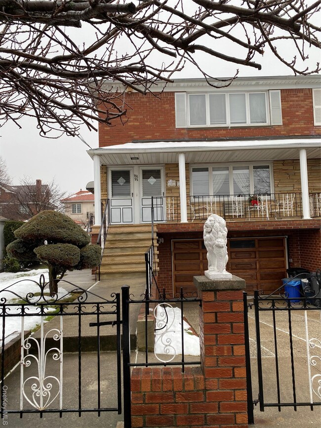 Building Photo - 151-55 20th Rd Unit 3