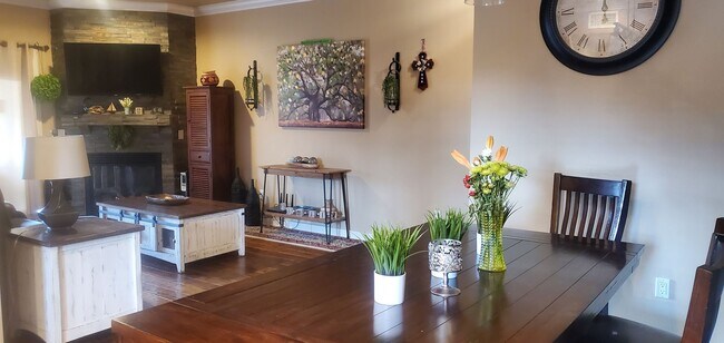 Photo - 2 Bedroom Furnished Monterra Condo