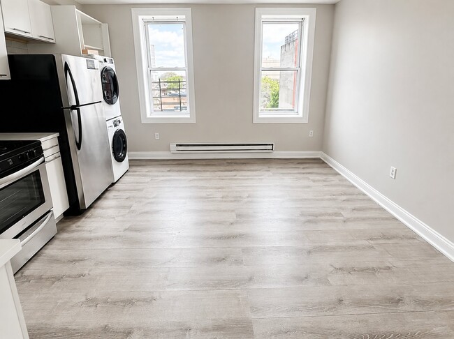 6611 Broadway Unit D1