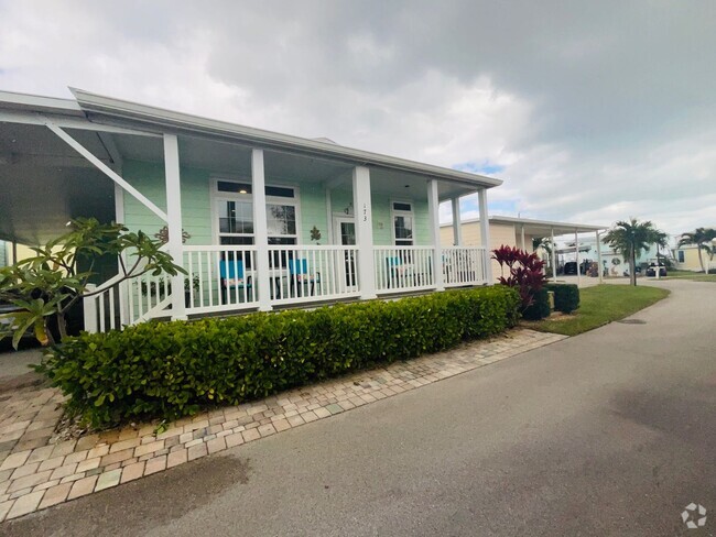 Building Photo - Ocean Breeze - Furnished - 55+ Community Rental