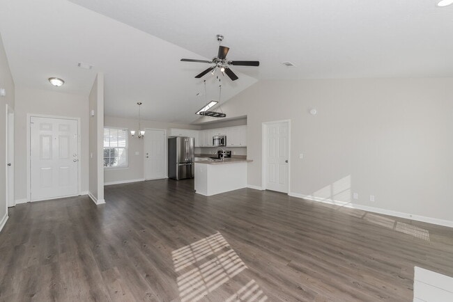 Photo - 7409 E Winchester Dr