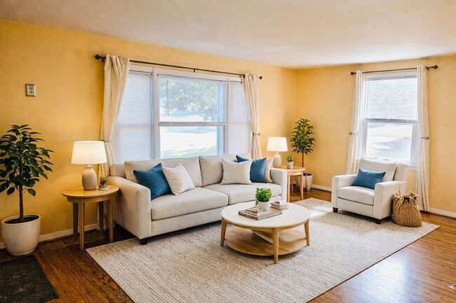 Photo - Greece Spacious 3 Bedroom 2 Full Bath Home Available Now