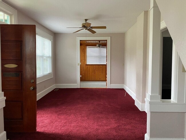 Photo - 411 Beard St