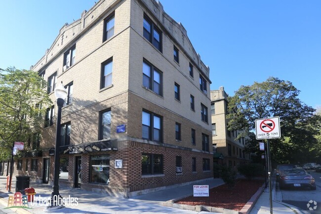 Building Photo - 705 W Brompton Ave Unit M01B Rental