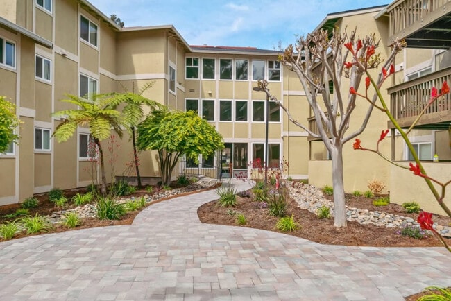 Photo - Vista Creek Apartments