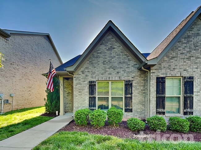 Building Photo - 2151 Cason Ln