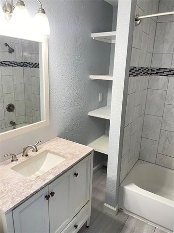 Photo - 4522 Gaston Ave Unit 3