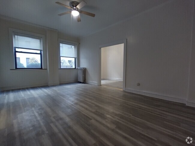 Building Photo - 5481 S Cornell Ave Unit 101 Rental