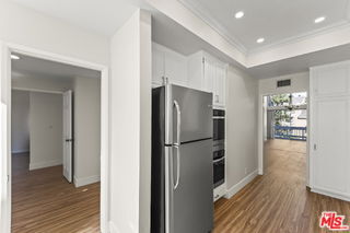 Building Photo - 433 Redwood Ave