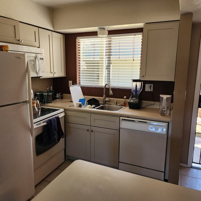Photo - 4620 N 68th St Unit 109