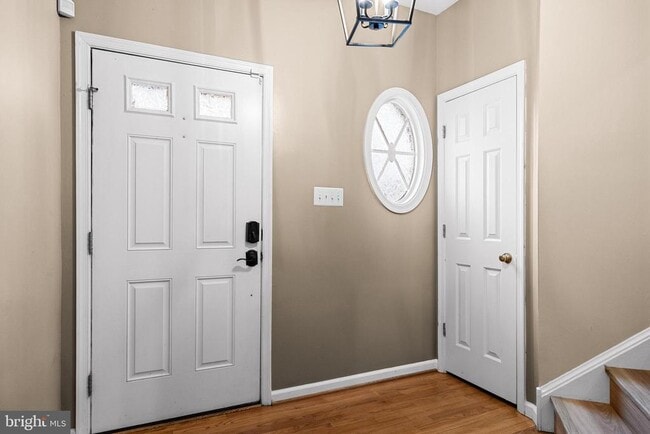 Building Photo - 81 Sassafras Dr