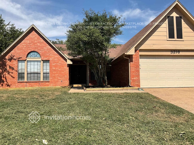 Building Photo - 3216 Cliffview Dr Rental