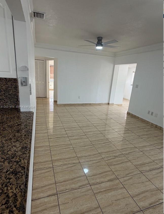 Photo - 151 W 44th St