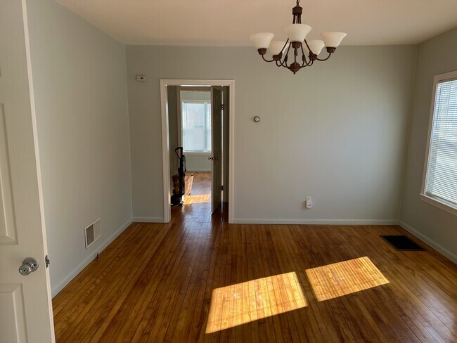 Photo - 15 Henderson Ave Unit 1