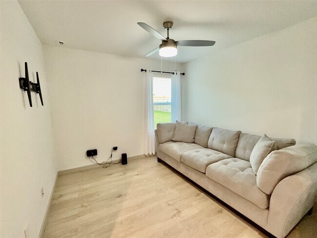 Photo - 4251 Big Frk Ct