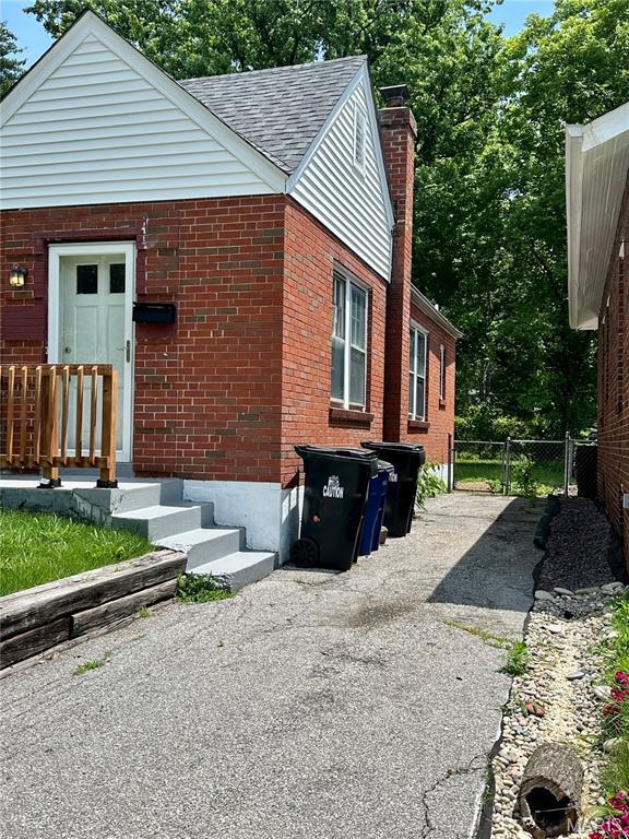 Photo - 1422 Tamerton Ave