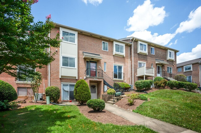Building Photo - 4634 Conwell Dr