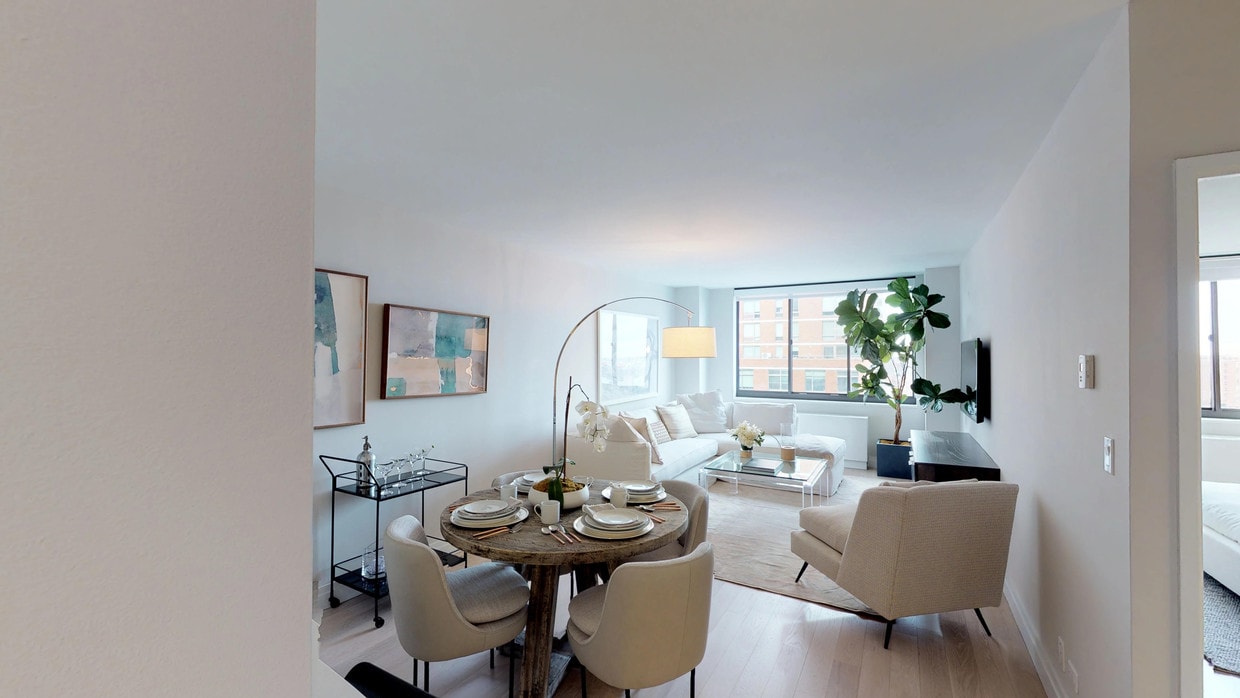 Photo - Normandie Court Apartments