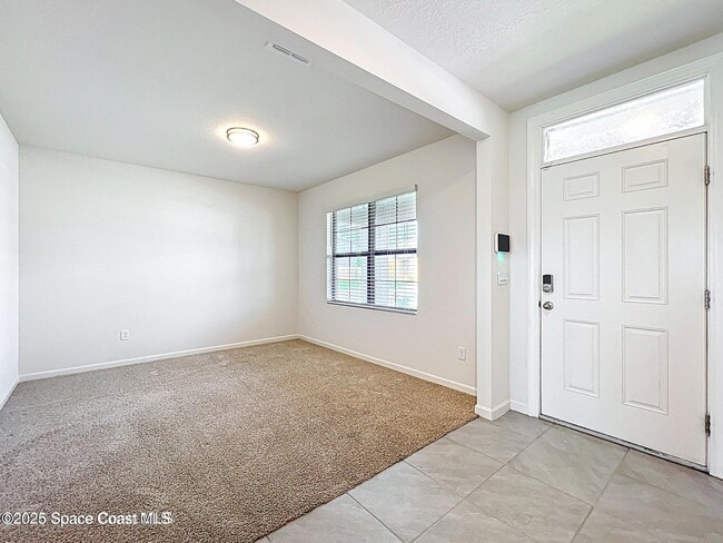 Photo - 870 Remington Green Dr SE