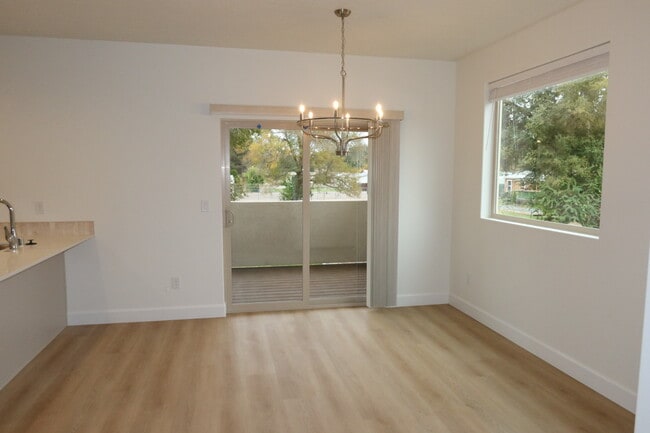 Photo - 507 Carol Ave