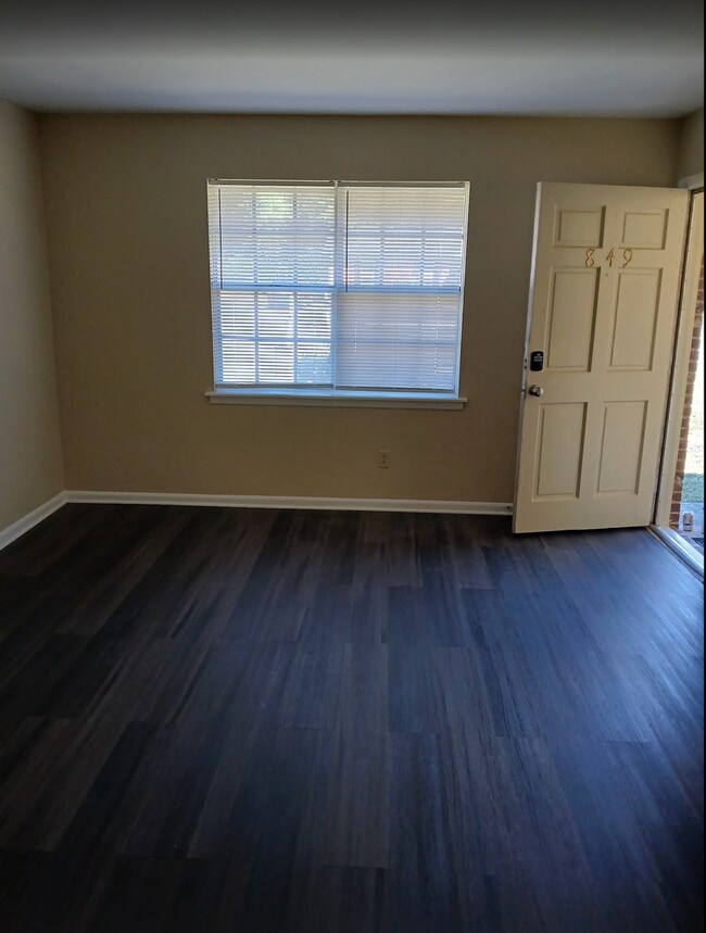 Photo - MOVE IN READY! NOW AVAILABLE!!! $0 SECURIT...