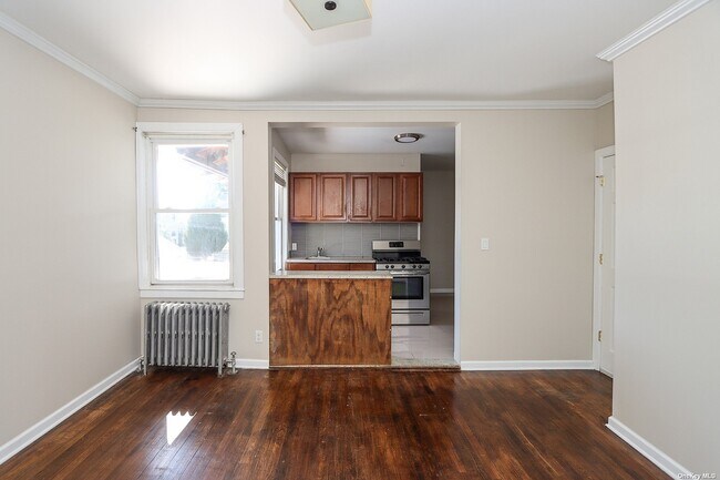 Photo - 338 Jericho Turnpike Unit 1