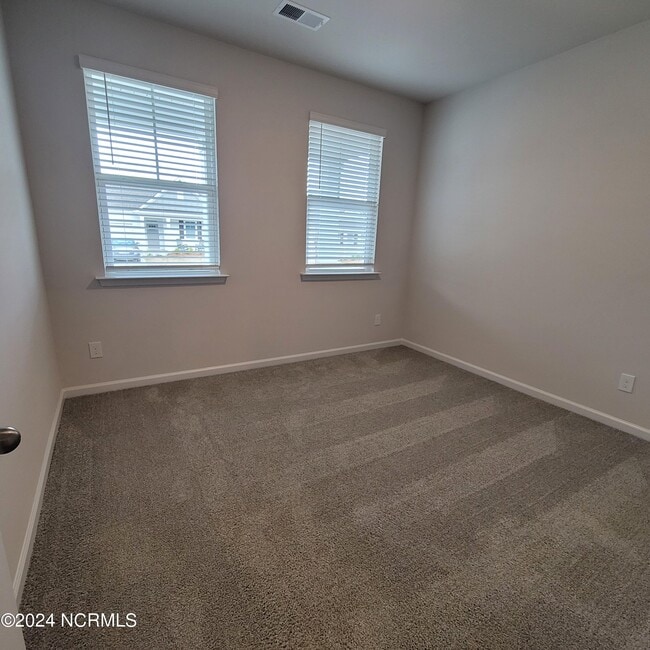 Photo - 7120 Foxhollow Ln