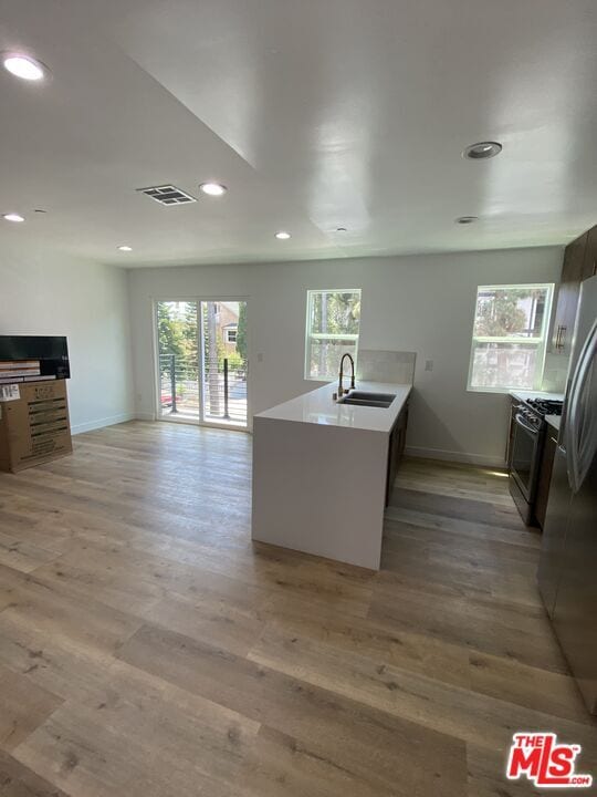 Photo - 1552 Winona Blvd