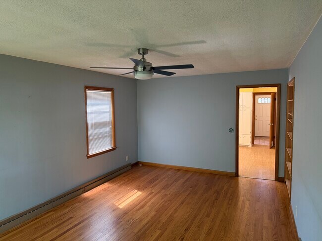 Photo - 2138 E Johnson St Unit 1