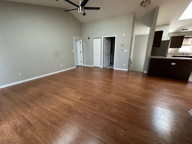 Photo - 2911 Bartlett Ct Unit 204