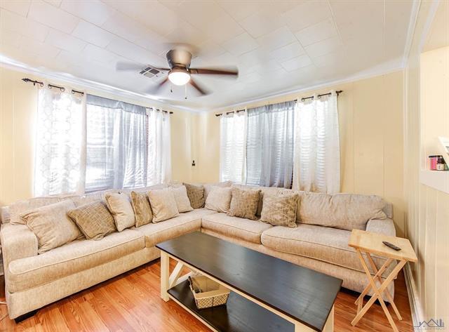 Photo - 601 Poplar St