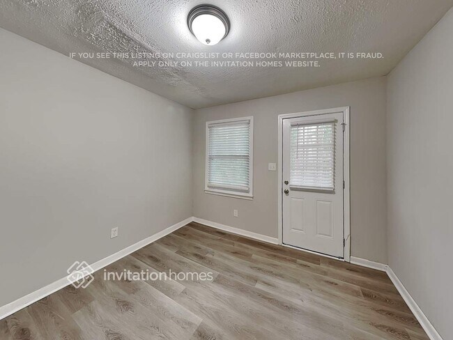 Photo - 415 Plainville Dr SW