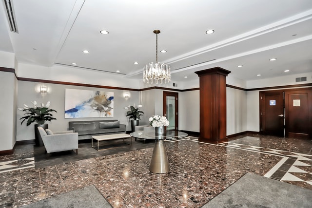 Photo - 21 W Chestnut St Unit 1202