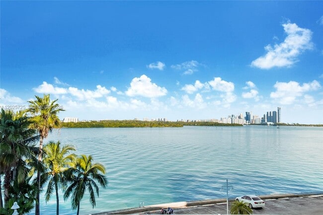 Photo - 10350 W Bay Harbor Dr Unit 4R