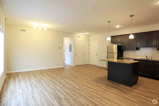 SALA DE ESTAR 1HAB - Bridge Street Commons