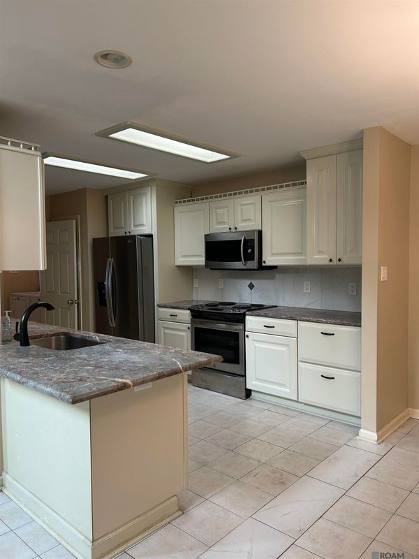 Photo - 5050 Stumberg Ln
