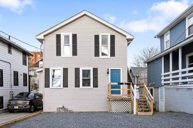 Building Photo - 19 Berkley Rd Unit 19 Berkley Rd #2