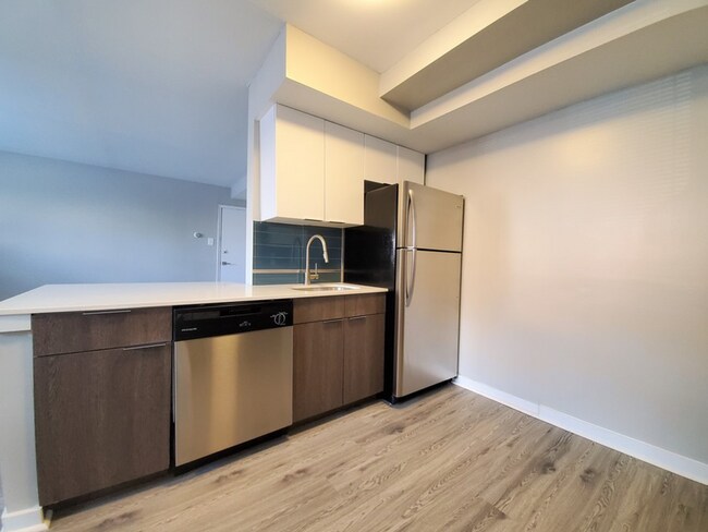 Photo - Discover the Charm of Tremont Court Apartments!