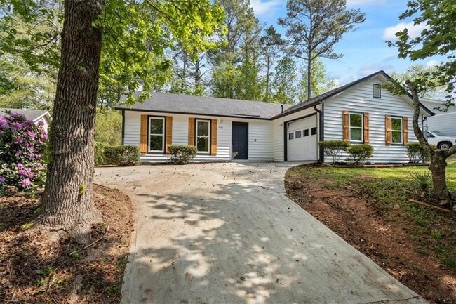 Photo - 5142 Huxley Rd House