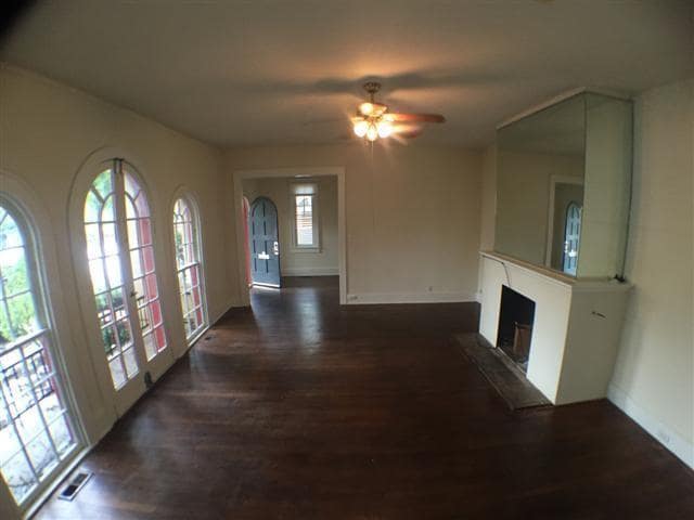 Photo - 2813 Salado St