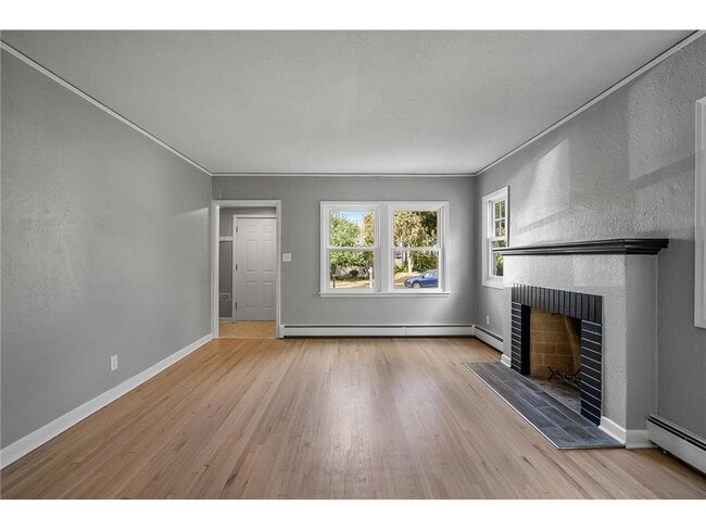 Photo - 2082 Berkeley Ave