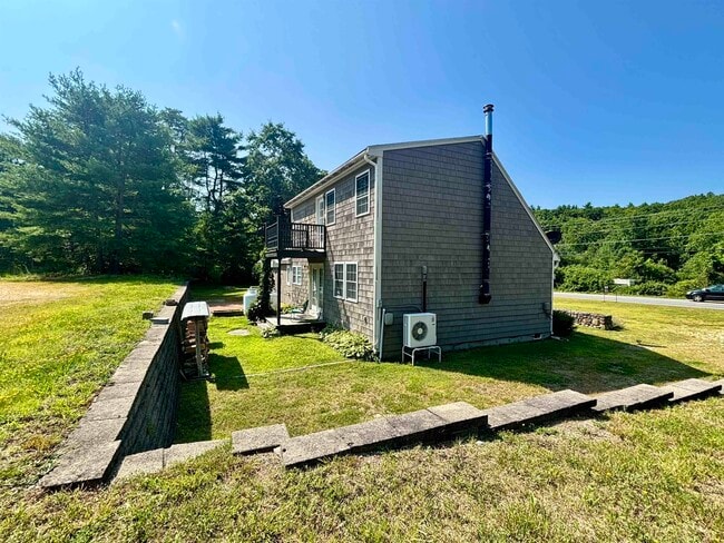 Photo - 353 Forest Rd