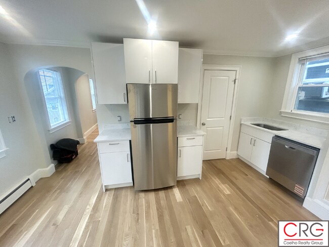 Photo - 190 3rd St Unit 3